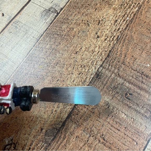 Vintage Stainless Steel Ceramic Santa Clause Christmas Spreader Set Charcuterie - Picture 3 of 6